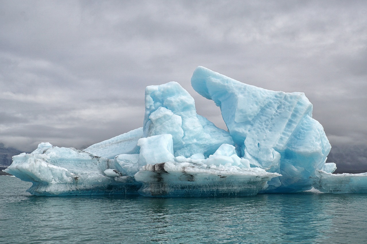 بحيرة جوكالسارلون الجليدية